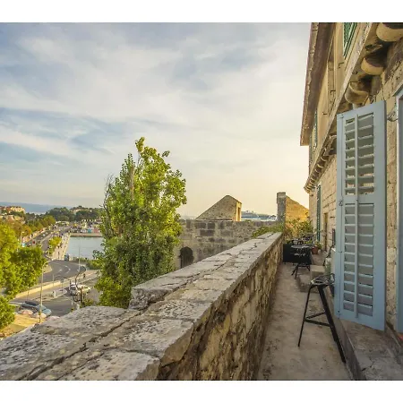 Palace Tower View Guest house Split