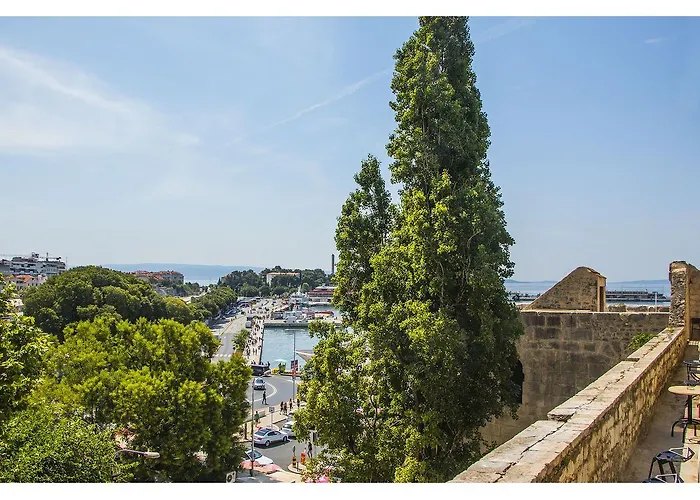 Guest house Palace Tower View