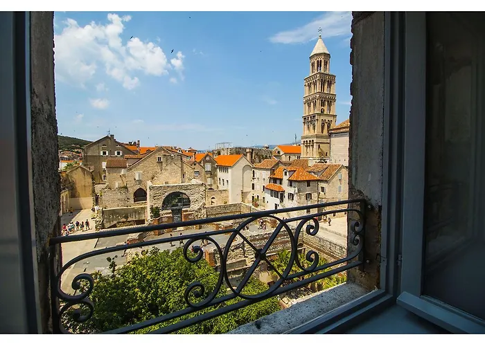 Guest house Palace Tower View 4*