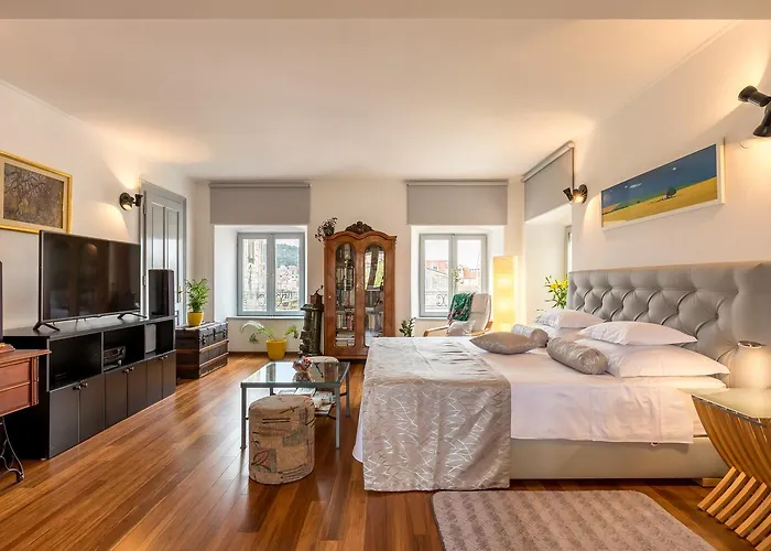 Guest house Palace Tower View