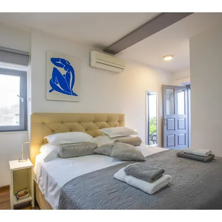 Palace Tower View 4*