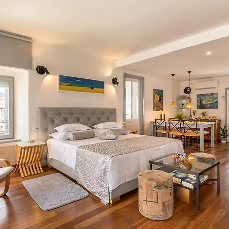 Penzion Palace Tower View 4*