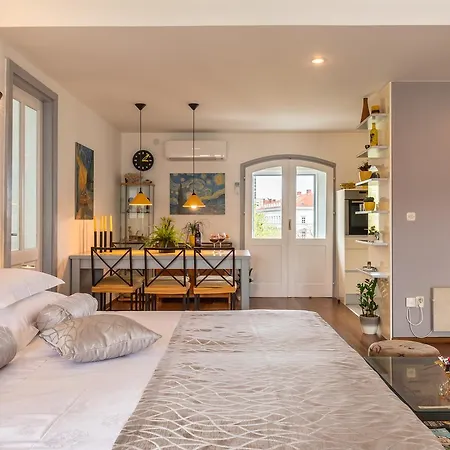 Palace Tower View 4* Split