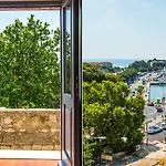 Palace Tower View 4*